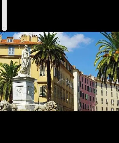 Magnifique T2 45m2 Neuf 5 Personnes Clim Wifi Stationnement Gratuit Centre A 300m 아작시오