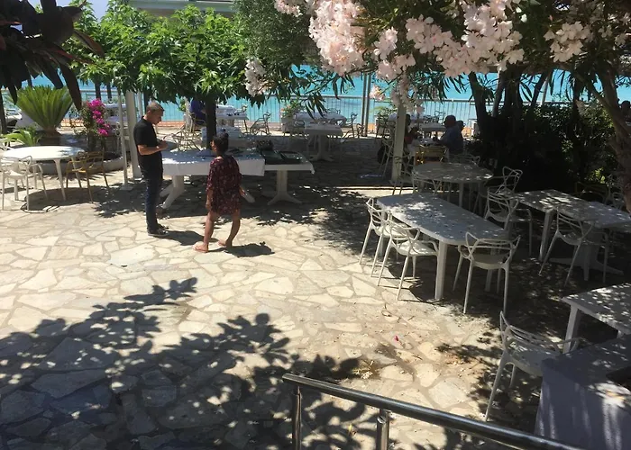 아파트 Magnifique T2 45m2 Neuf 5 Personnes Clim Wifi Stationnement Gratuit Centre A 300m