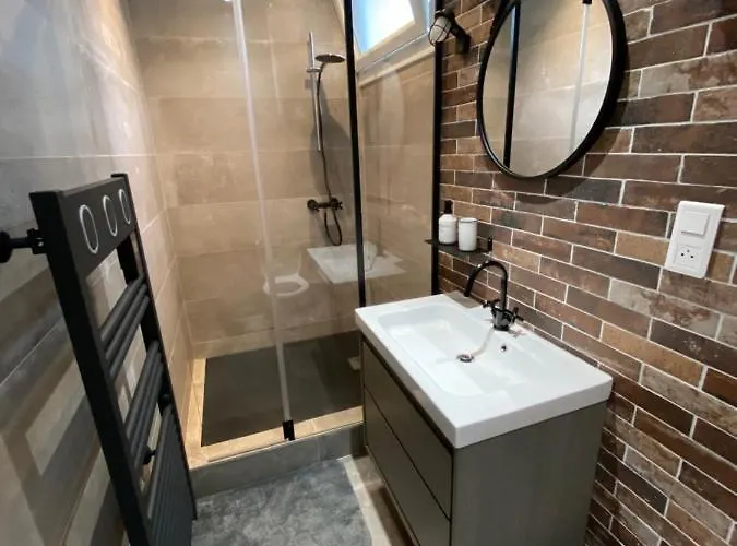 아파트 Magnifique T2 45m2 Neuf 5 Personnes Clim Wifi Stationnement Gratuit Centre A 300m 아작시오