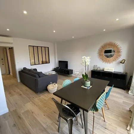 Magnifique T2 45m2 Neuf 5 Personnes Clim Wifi Stationnement Gratuit Centre A 300m