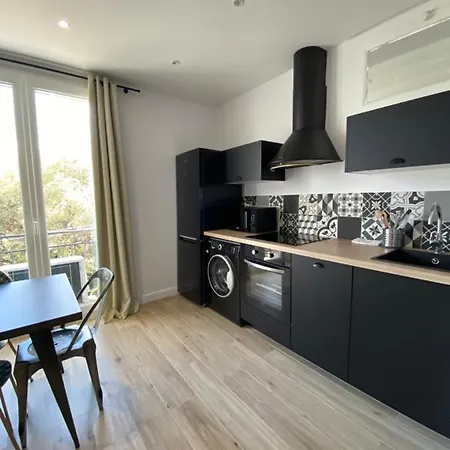 Magnifique T2 45m2 Neuf 5 Personnes Clim Wifi Stationnement Gratuit Centre A 300m アパート アジャクシオ